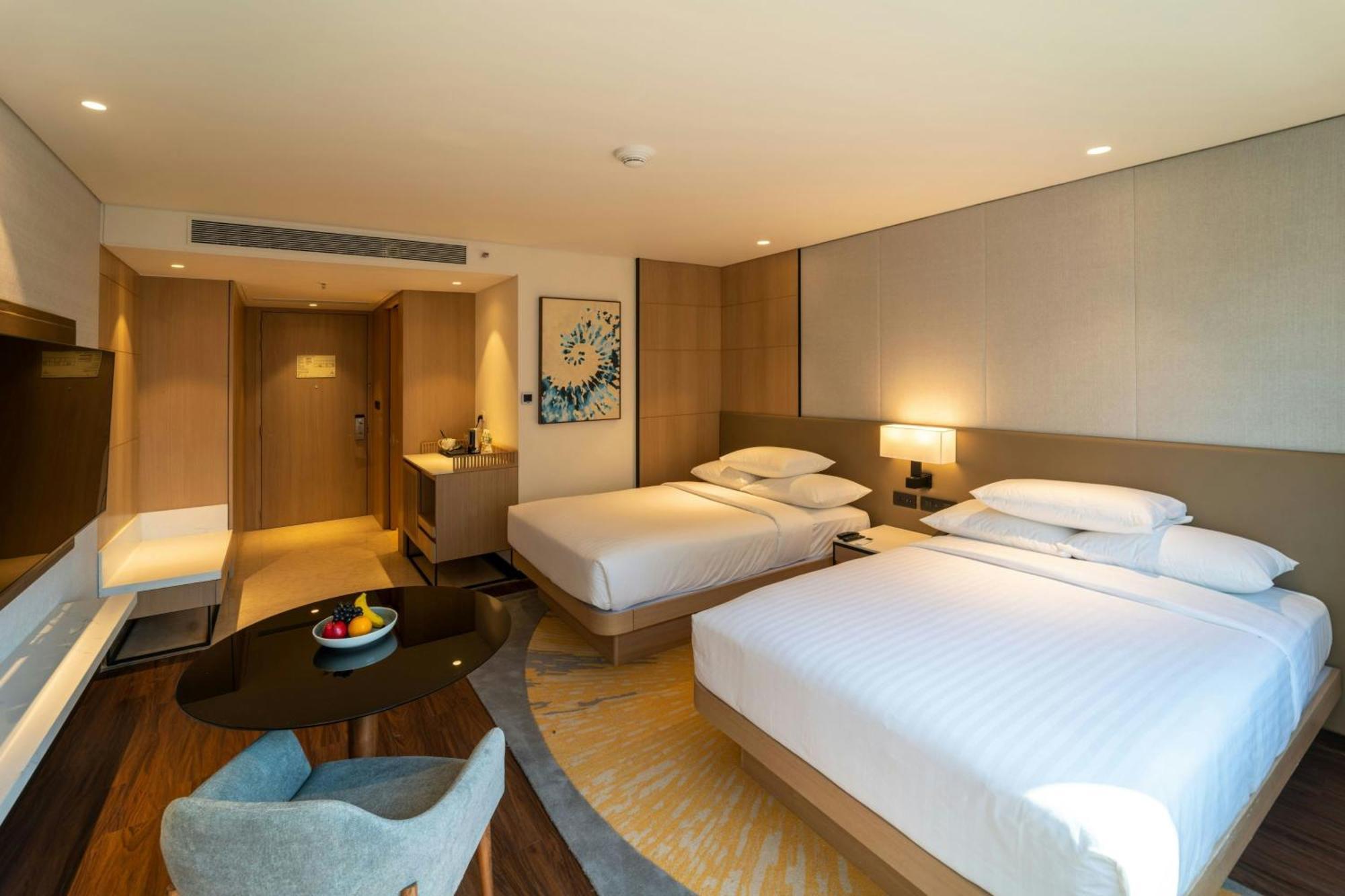 Courtyard By Marriott Vadodara Kültér fotó